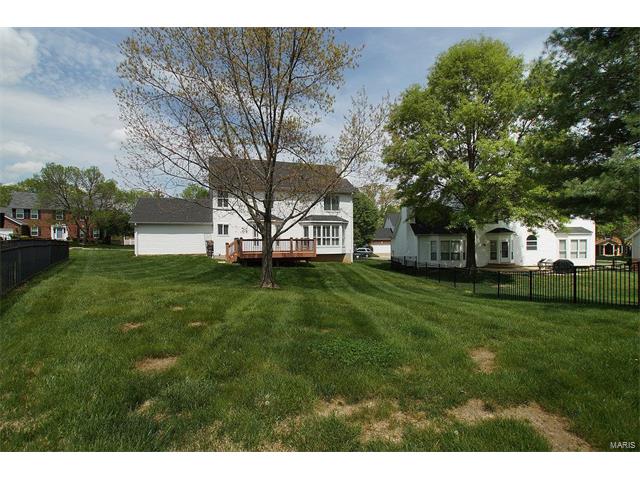 616 Highland Gln, Ballwin, MO 63021 photo 26