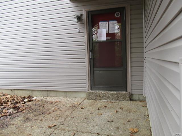 1303 Prospect Vlg #B, Ballwin, MO 63021 photo 4