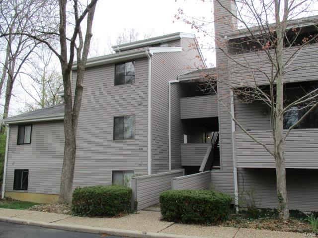 1303 Prospect Vlg #B, Ballwin, MO 63021 photo 1