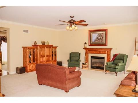 572 Hitching Post Dr, Saint Charles, MO 63304 photo 9