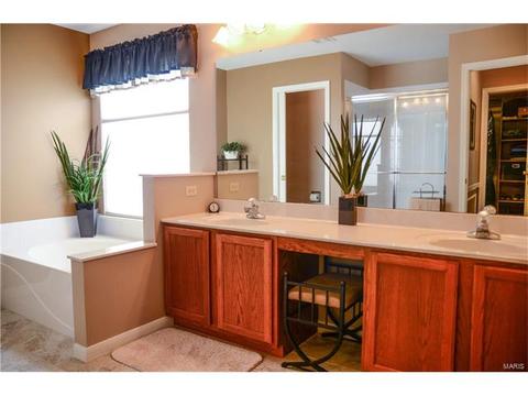 572 Hitching Post Dr, Saint Charles, MO 63304 photo 20