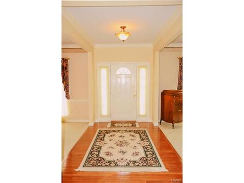 572 Hitching Post Dr, Saint Charles, MO 63304 photo 5