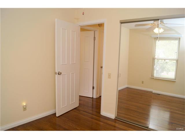 413 Marie Ln, Ballwin, MO 63011 photo 26