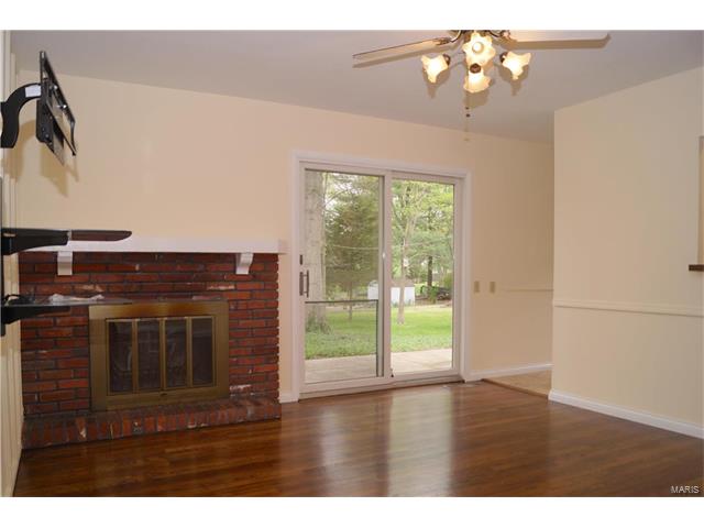 413 Marie Ln, Ballwin, MO 63011 photo 12