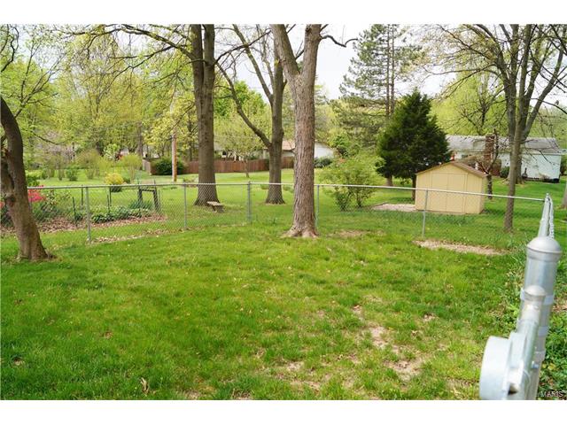 413 Marie Ln, Ballwin, MO 63011 photo 45