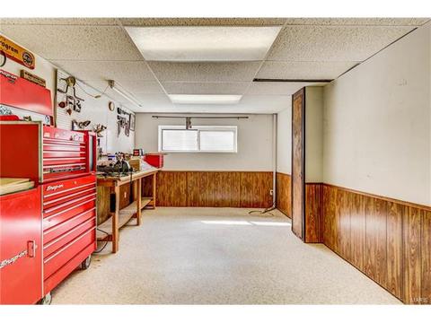 818 Weatherwood Dr, Ballwin, MO 63021 photo 11