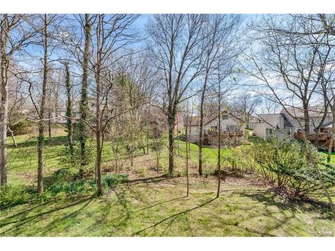 818 Weatherwood Dr, Ballwin, MO 63021 photo 15