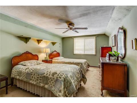 818 Weatherwood Dr, Ballwin, MO 63021 photo 7