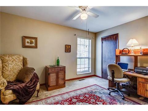 818 Weatherwood Dr, Ballwin, MO 63021 photo 9