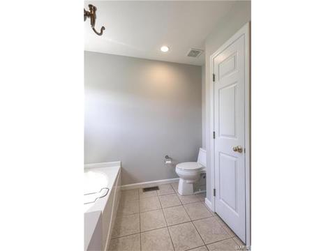 2332 Eagle Forest Dr, Saint Charles, MO 63303 photo 18