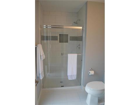 548 Windsor Ml, Ballwin, MO 63011 photo 11