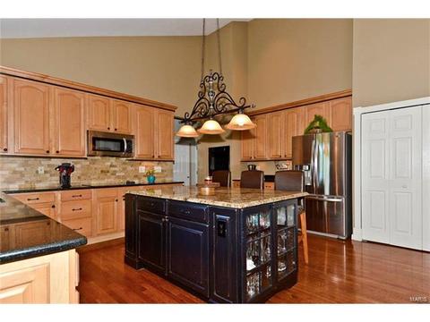 892 Cypress Trl, O'fallon, MO 63368 photo 8