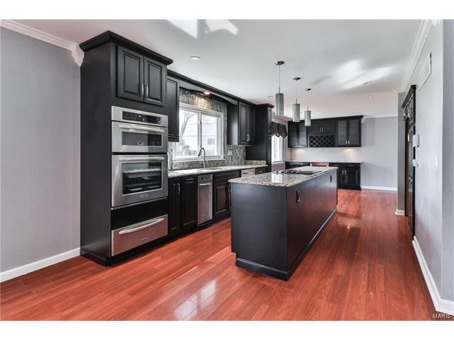 1466 Cherry Creek Ln, Ballwin, MO 63021 photo 9