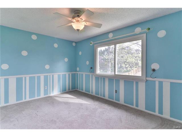 1466 Cherry Creek Ln, Ballwin, MO 63021 photo 25
