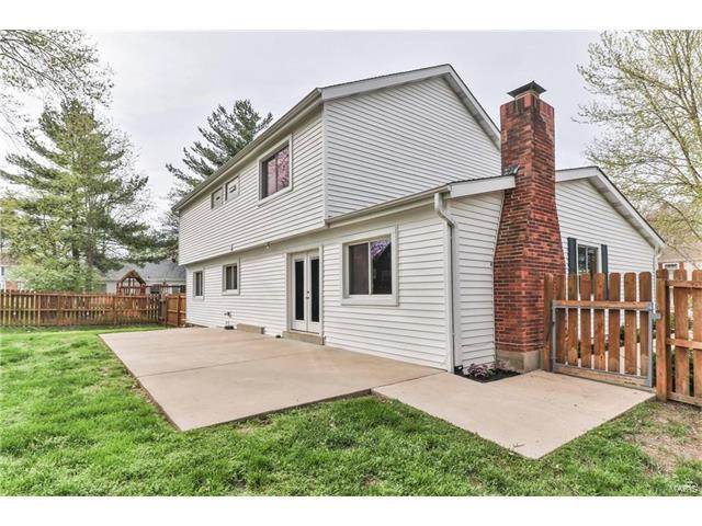 1466 Cherry Creek Ln, Ballwin, MO 63021 photo 29