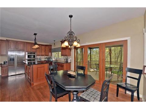 404 Bluff Meadow Dr, Ellisville, MO 63021 photo 8