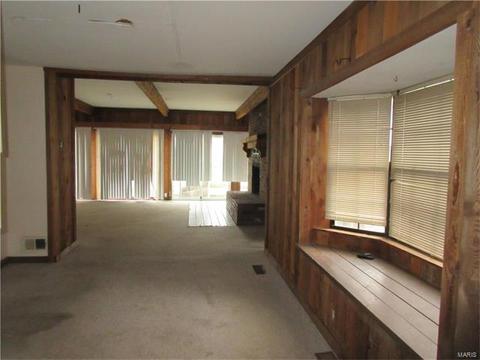3325 Fee Fee Rd, Bridgeton, MO 63044 photo 7