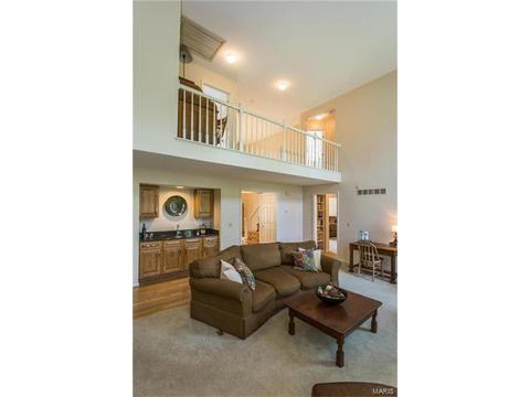 16124 Barrier Reef Ct, Grover, MO 63040 photo 4