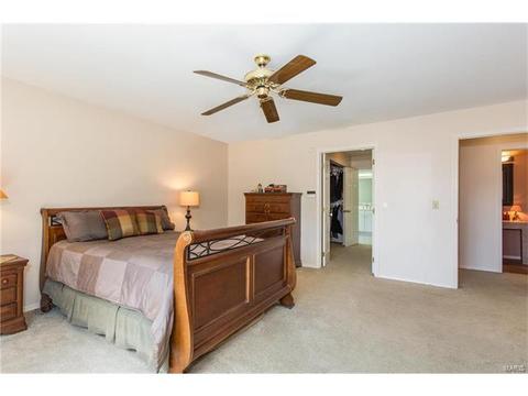 16124 Barrier Reef Ct, Grover, MO 63040 photo 12