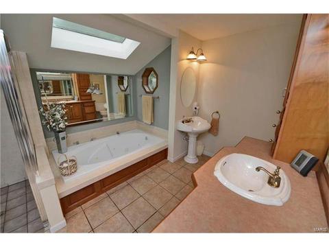 548 Princeway, Ballwin, MO 63011 photo 22