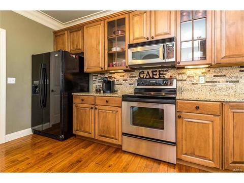 31 Orchid Ct, O'fallon, MO 63366 photo 4