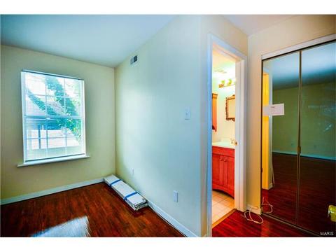 725 Ridgeside Dr #H, Ballwin, MO 63021 photo 10