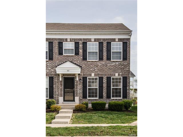 407 Wild Oak Dr, O'fallon, MO 63368 photo 1