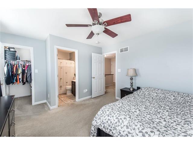 407 Wild Oak Dr, O'fallon, MO 63368 photo 4