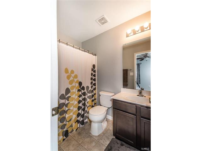 407 Wild Oak Dr, O'fallon, MO 63368 photo 12
