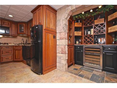421 Kacey Ln, Ballwin, MO 63021 photo 38