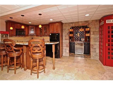421 Kacey Ln, Ballwin, MO 63021 photo 37