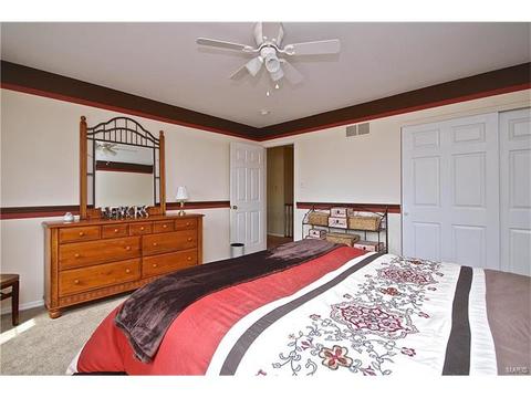 421 Kacey Ln, Ballwin, MO 63021 photo 32