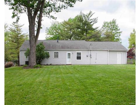338 Providence Rd, Ballwin, MO 63011 photo 2