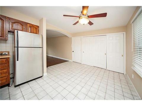 338 Providence Rd, Ballwin, MO 63011 photo 10