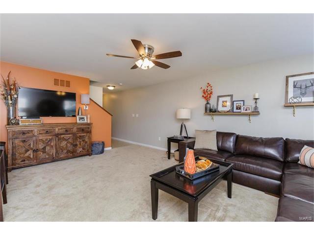 1513 Byron Pl, O'fallon, MO 63366 photo 10