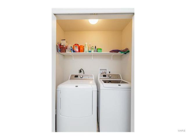 1513 Byron Pl, O'fallon, MO 63366 photo 26