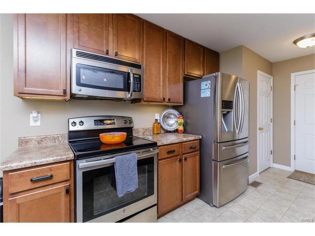 1513 Byron Pl, O'fallon, MO 63366 photo 4