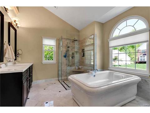 705 Southern Hills Dr, Eureka, MO 63025 photo 22