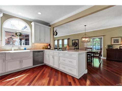 705 Southern Hills Dr, Eureka, MO 63025 photo 10
