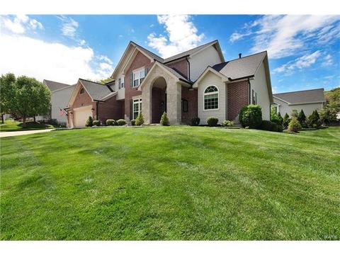 705 Southern Hills Dr, Eureka, MO 63025 photo 2