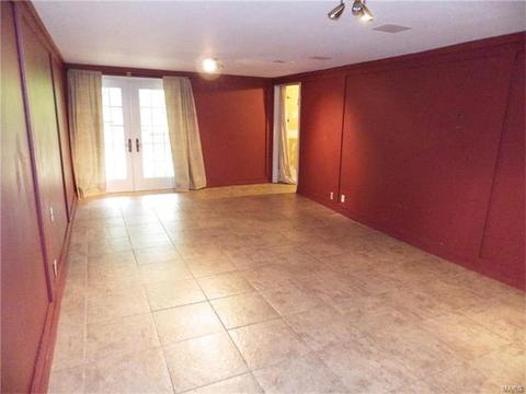 628 Walnut Ridge Dr, Ballwin, MO 63021 photo 38