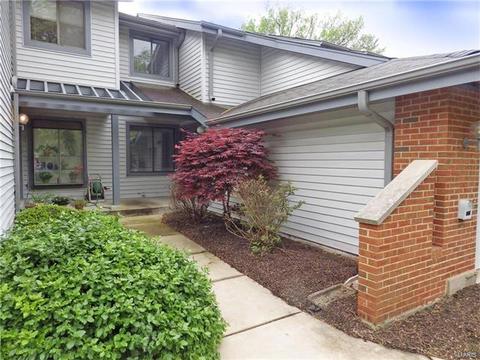 628 Walnut Ridge Dr, Ballwin, MO 63021 photo 1