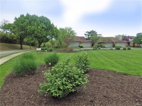628 Walnut Ridge Dr, Ballwin, MO 63021 photo 48
