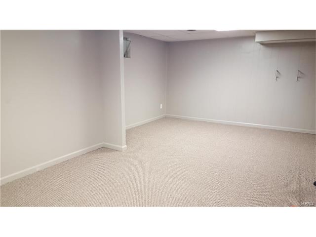 945 Active, Saint Louis, MO 63146 photo 22