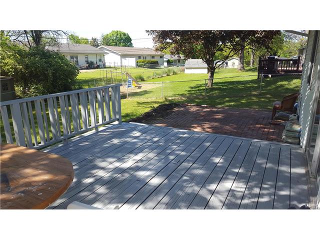 945 Active, Saint Louis, MO 63146 photo 24