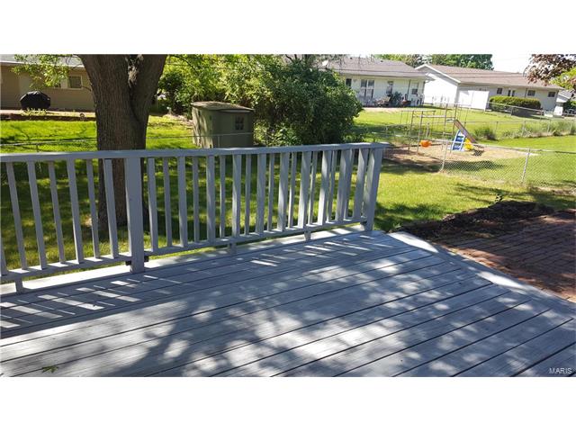 945 Active, Saint Louis, MO 63146 photo 26