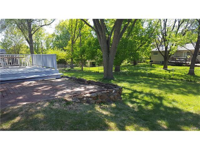 945 Active, Saint Louis, MO 63146 photo 27