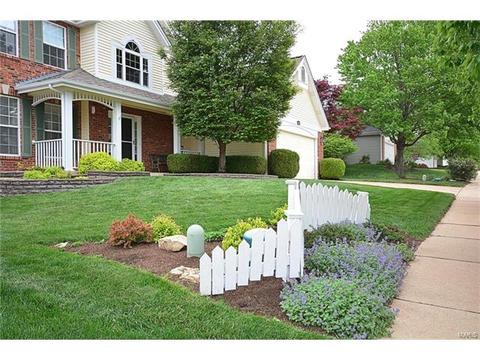 1150 Westrun Dr, Ballwin, MO 63021 photo 3