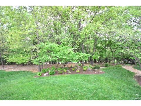1150 Westrun Dr, Ballwin, MO 63021 photo 13