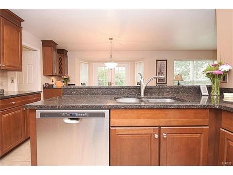 1150 Westrun Dr, Ballwin, MO 63021 photo 18